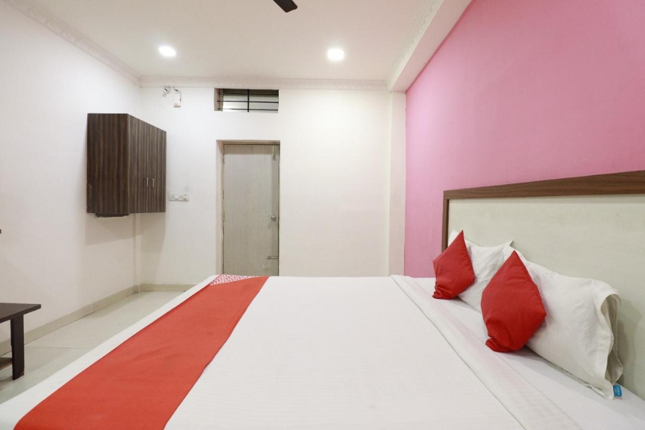 Hotel Abhimani Inn Bangalore Bagian luar foto