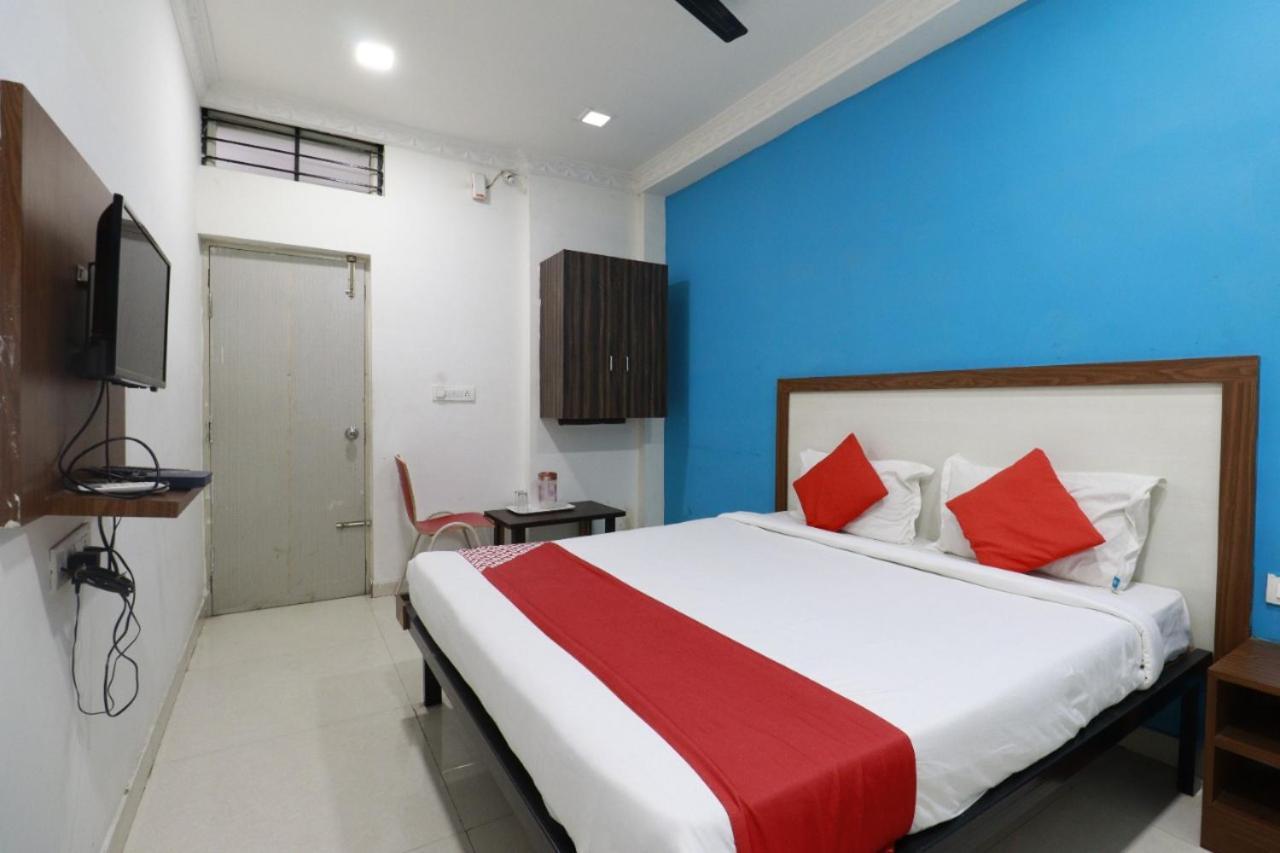 Hotel Abhimani Inn Bangalore Bagian luar foto