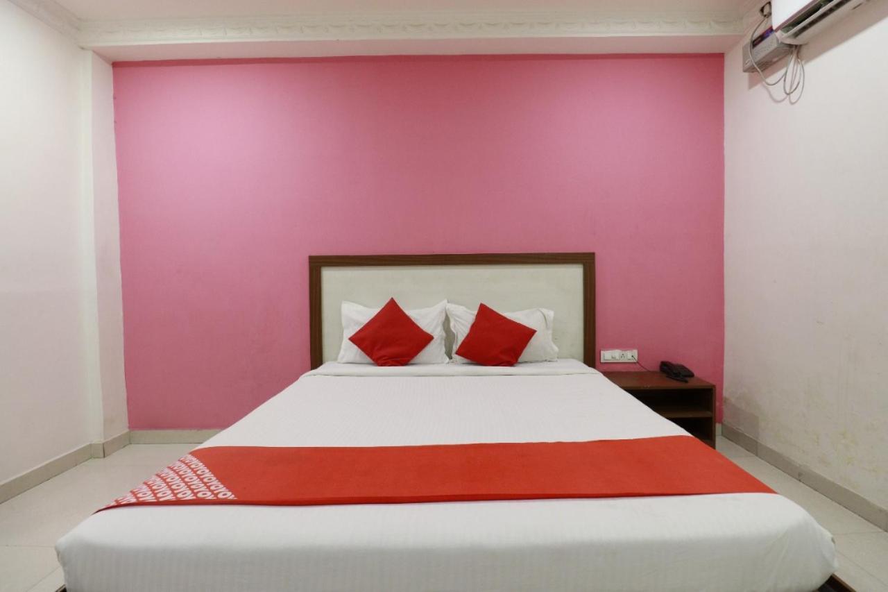 Hotel Abhimani Inn Bangalore Bagian luar foto
